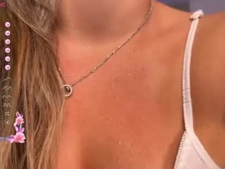 evielina sex cam with a horny cute cam girl that's also incredibly naughty