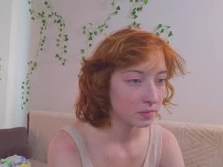 luvenianitschke teen cam babe wants to be fucked online as hard as possible