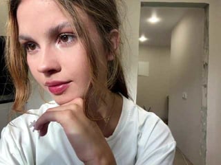 anabyant teen cam babe wants to be fucked online as hard as possible