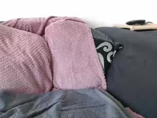 rubyamour redhead cam milf wears no bra and no panties under it online