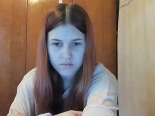 lina_kisss sex cam with a horny cute cam girl that's also incredibly naughty