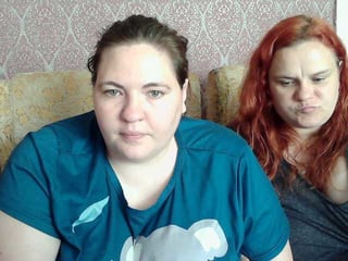 hollyxeva cam couple loves kiss and fucking online