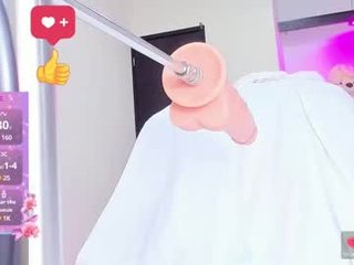 valery_kiim2 cam girl with big boobs presents cum show online