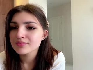 wendiepaoletti sex cam with a horny cute cam girl that's also incredibly naughty