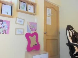 franchezcaa tiny tits cam babe loves on every her hairy piss-hole on camera