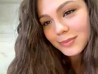 jodeesolarz petite asian cam girl in dirty live sex show