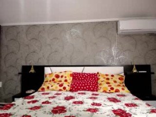 sexy_lily20 cam girl with big boobs presents cum show online