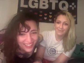 quickandcurious horny couple adores fucking online