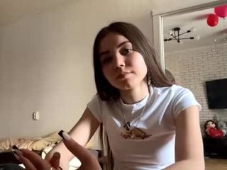 rosenamohmed teen cam babe wants to be fucked online as hard as possible