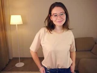 odelynaclay teen cam babe wants to be fucked online as hard as possible