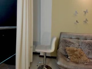 niabennet cam girl with big boobs presents cum show online