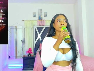 talianapalacios ebony nude cam babe nows exactly what she wants – some hard fuck