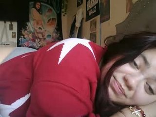 viennavisabelle cam babe with big tits in private live sex show