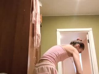jeannielighter teen cam babe wants to be fucked online as hard as possible