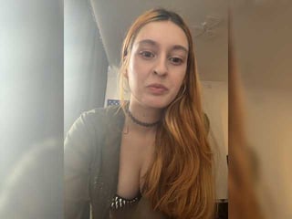 ekatrinas this ginger teen loves spending time in the adult chatroom