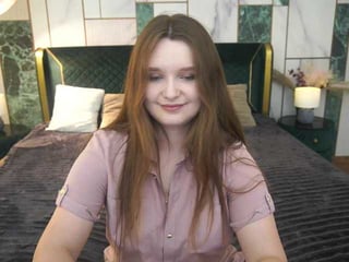 magikpeachh depraved brunette cam girl presents her pussy sodomized