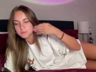 thetovashapiro teen cam babe wants to be fucked online as hard as possible