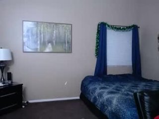 angeldeluca cam babe with big tits in private live sex show