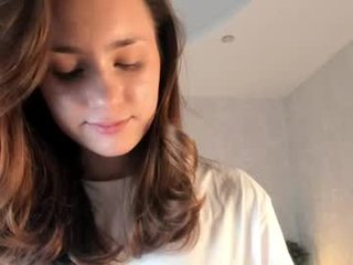 oscarheberle teen cam babe wants to be fucked online as hard as possible