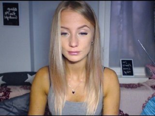 lenadate sweet lips wrap his cock around and hot mouth starts sucking it