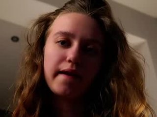 lowmenow teen cam babe wants to be fucked online as hard as possible
