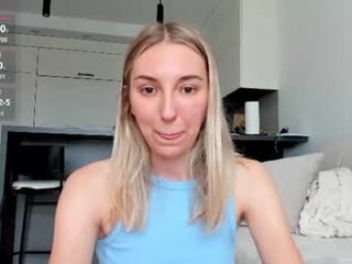 sunny_rina cam babe with big tits in private live sex show