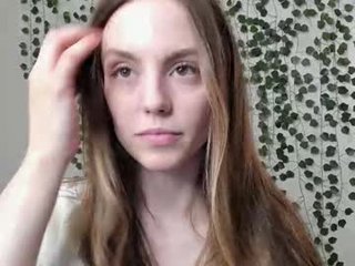 sweet_and_flirt teen cam babe wants to be fucked online as hard as possible