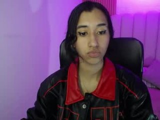 sofii_tk ebony cam babe with small tits presents tight cunt is soaked with desire