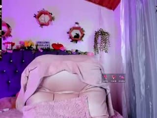 tammy_hal cam babe with big tits in private live sex show