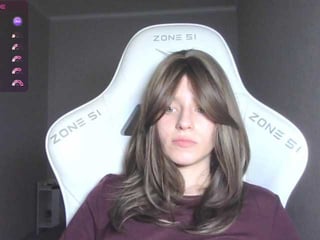 kissesliza russian cam like a kiss by a dick in her mouth online