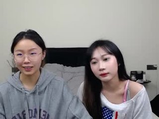 antoniaina redhead cam babe enjoys great live sex for more experience