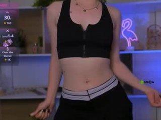 eva_drive cam babe with small tits offer their holes for hot live sex