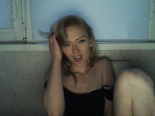 evocative1 sexy cam slut very likes to rub her pussy and asshole online