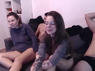 louve_lucius cam babe with big tits in private live sex show