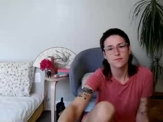 fragariia cam girl gets cum sprayed on her hairy pussy online