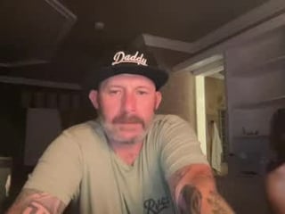 owliecat horny couple adores fucking online