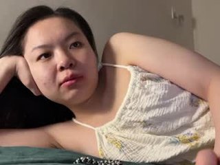 hola_sunflower asian cam girl jerk off her hairy pussy