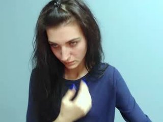 nensyfay_ cam milf confesses that she adores  rubbing her small tits online