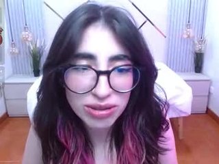 lena_roses teen cam babe wants to be fucked online as hard as possible