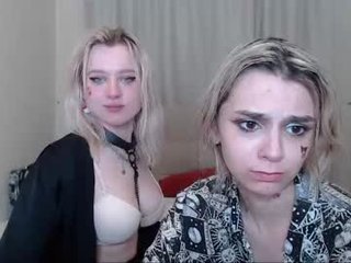 dirty_kiss69 horny couple adores fucking online