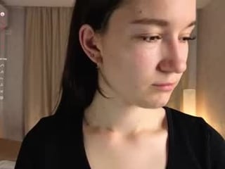 chelseafarro cam babe with big tits in private live sex show