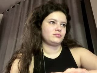 amadastangl teen cam babe wants to be fucked online as hard as possible