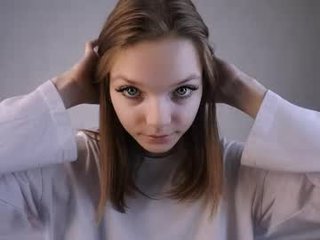 nikianases teen cam babe wants to be fucked online as hard as possible