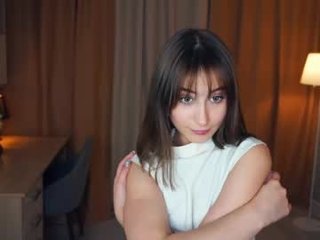 dieraalkins sex cam with a horny cute cam girl that's also incredibly naughty