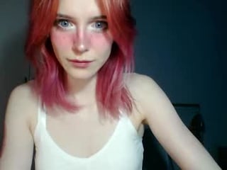 quyenpollio teen cam babe wants to be fucked online as hard as possible
