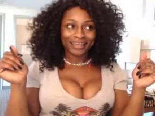 wynterheat hot ebony cam babe filmed this video for me