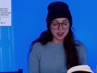 delilahreads sex cam with a horny cute cam girl that's also incredibly naughty