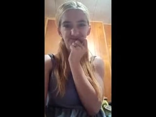 xxjessiebugxx cam babe with small tits offer their holes for hot live sex
