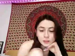 zoepleasing hot cum dripping from beautiful cam babe pussy