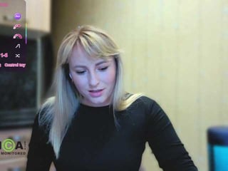 goood-girl blonde cam girl loves suck huge cock